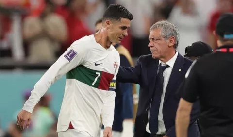 Fernando Santos  fuera de Portugal