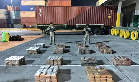 Puertos, trampolín de la droga para Europa y Asía