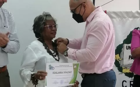  En Centenario de Darién, rinden homenaje a folclorista
