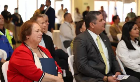 Rechazan presiones por extinción de dominio