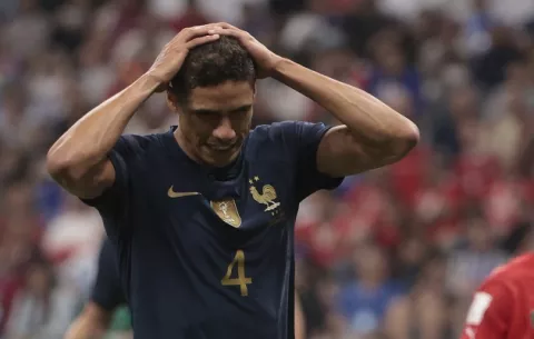Varane y Konaté también llenan  la enfermería de Francia