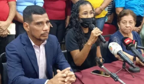 Trabajadores de Justo & Bueno denuncian injusticias en su contra