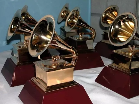 Los Latin Grammy se podrían celebrar fuera de Estados Unidos