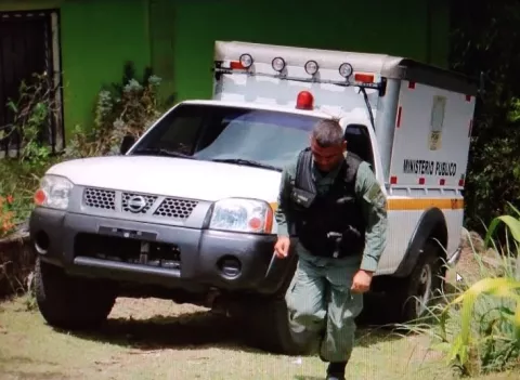 Mujer presuntamente se quita la vida en área comarcal