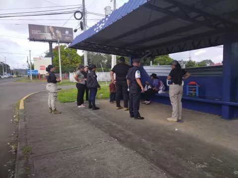 En operativo sacan a migrantes de las calles en Chiriquí 
