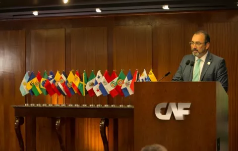 CAF aprobó en 2022 unos $14,000 millones para América Latina