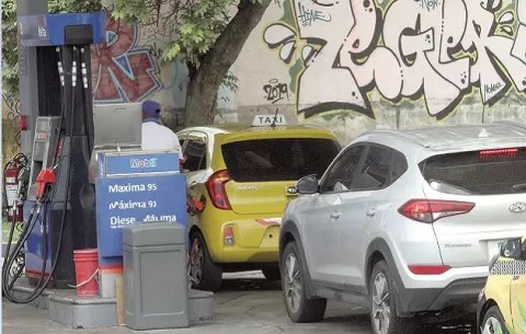 ¿De qué depende que extiendan el subsidio del combustible?