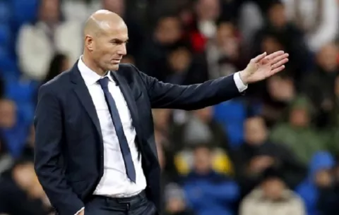 Zidane, el favorito para dirigir a Brasil