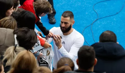 Karim Benzema: 'Al 2023 le pido ganar el máximo de títulos'