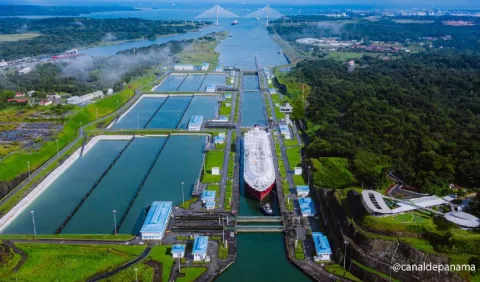 Panamá debe mantener neutralidad del Canal