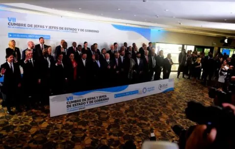 Celac pidió fin del bloqueo a Cuba y diálogo en Venezuela
