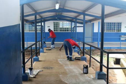 Más de 700 escuelas están pendientes  de reparación