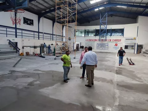 Realizan inspección en el Gimnasio Escolar de David