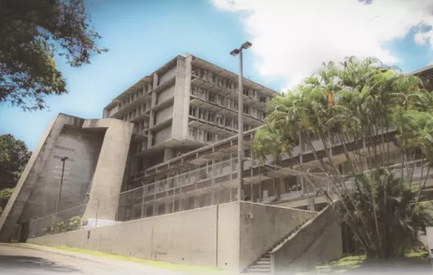 Evalúan agregar  área de hospedaje al nuevo hospital oncológico