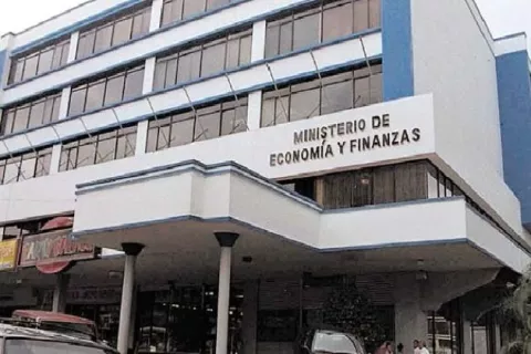 Panamá y BID Invest impulsan el desarrollo turístico