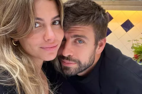 Gerard Piqué publicó su primera foto con Clara Chia Martin