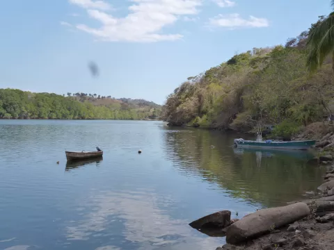 Encuentran cadáver flotando en el estero El Coco de Ponuga 