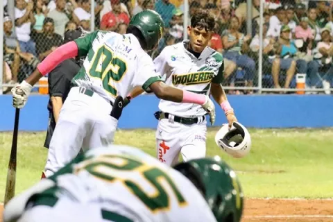 Panamá Oeste, unico invicto en el béisbol juvenil