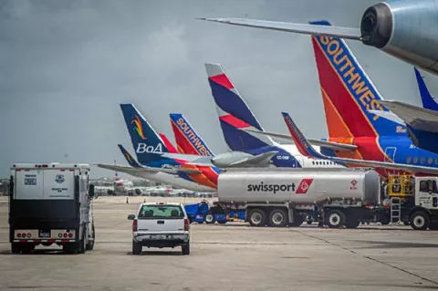 Miles de vuelos retrasados en EE.UU. por fallo informático