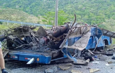 Muere segundo conductor del bus accidentado en Gualaca