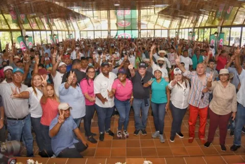 'Los vamos a ahogar en votos': consigna de El Cambio es Ya 