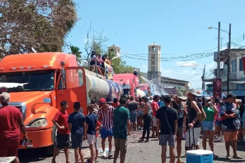 Molestia por el cobro para entrar al carnaval de Las Tablas