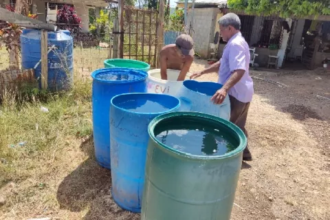 Residentes de Buenos Aires en Chame esperan acueducto rural