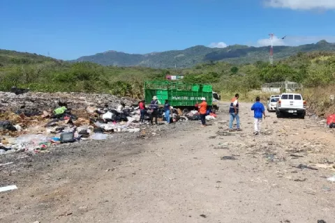 Mitradel inspecciona vertedero de Chame en busca de menores 