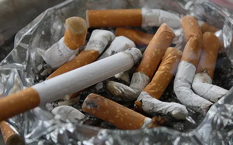 Venta de cigarrillos irregulares provoca denuncia penal 