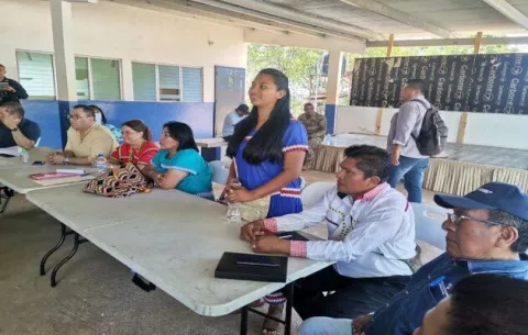 Meduca e indígenas ultiman detalles para inicio de clases