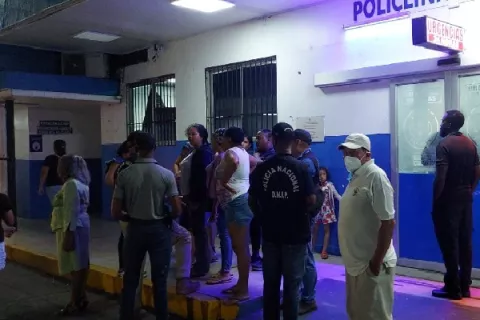 Noche de balas y filo en Colón dejan un muerto y varios heridos