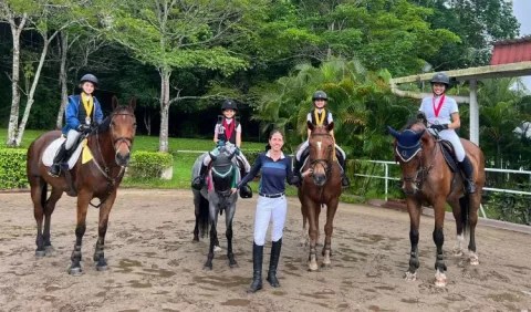 Delegación panameña, lista para competencia de salto