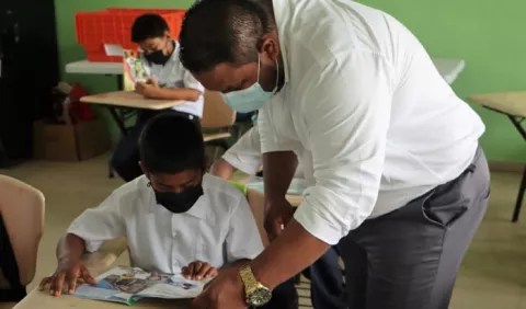 Afinan nuevo modelo para la evaluación de los docentes