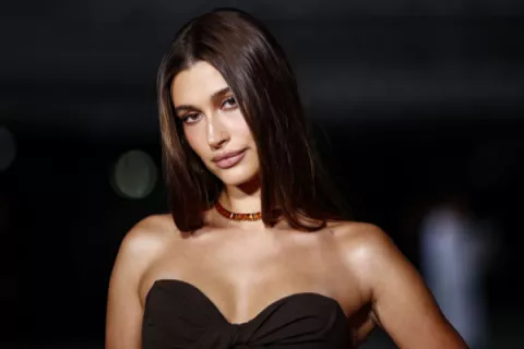 Hailey Bieber perdió seguidores tras acosar a Selena Gómez