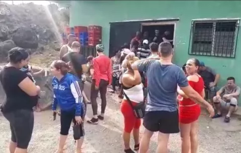 Traslado de migrantes irregulares continúa suspendido