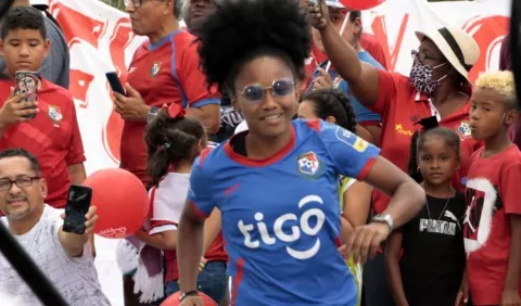 Tigo celebra clasificaciones mundialistas de Panamá