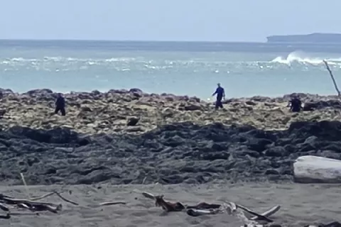 Mantienen la búsqueda del bañista desaparecido en las costas de Pedasí