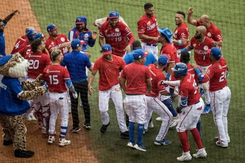 República Dominicana y Venezuela, a la final de la Serie del Caribe