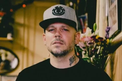 Residente trabaja en el guión 'Porto Rico'