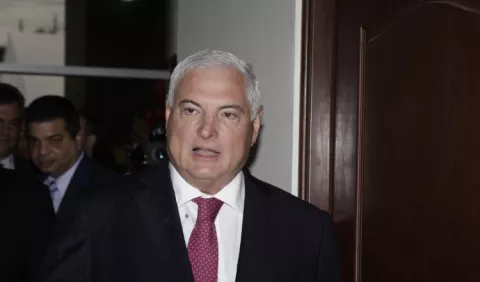 'Irresponsabilidad' que no se sepa nada del contrato minero