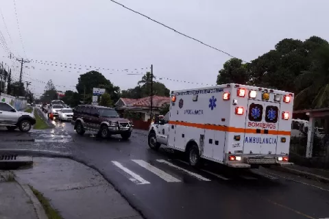 Un hombre pierde la vida por varias puñaladas en una riña