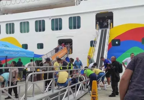 Apatel solicita al Gobierno terminar puerto de cruceros