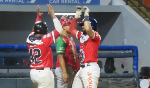 Panamá Metro y Coclé ponen en marcha el béisbol mayor