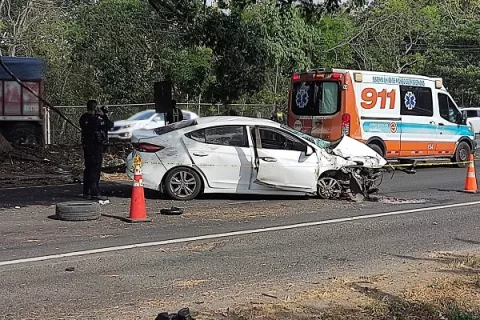 Identifican a mujer atropellada al cruzar la vía a Sajalices