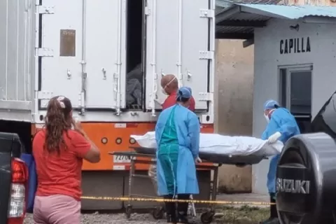 Entregan cinco cuerpos de víctimas del accidente en Gualaca