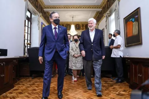 Cortizo recibe visita de asesor para América Latina de Biden