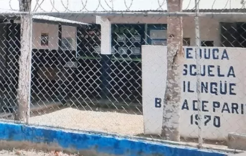 Huelga indefinida en escuela primaria de Boca de Parita 