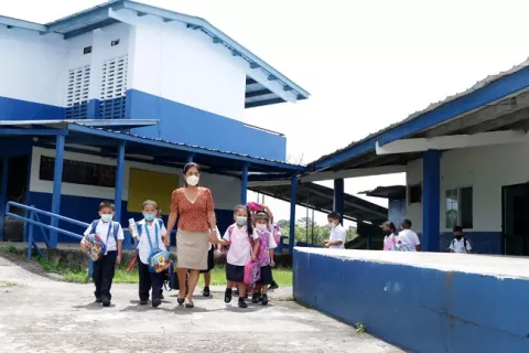 Rezago educativo priva al panameño de mejor calidad de vida 