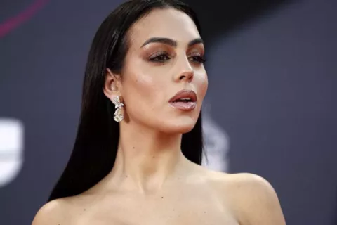 Georgina tuvo tres abortos antes de su último embarazo
