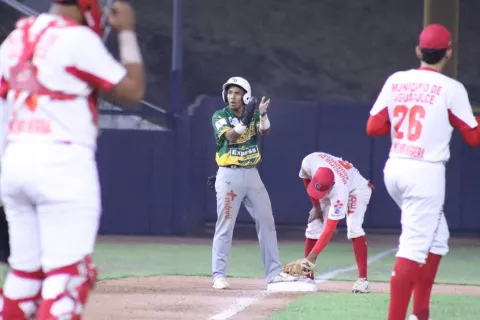Panamá Oeste tiene aroma a título en el béisbol juvenil
